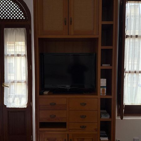 Cozy Studio 6 Min To Alhambra-2 Min To Cathedral Walking กรานาดา ภายนอก รูปภาพ