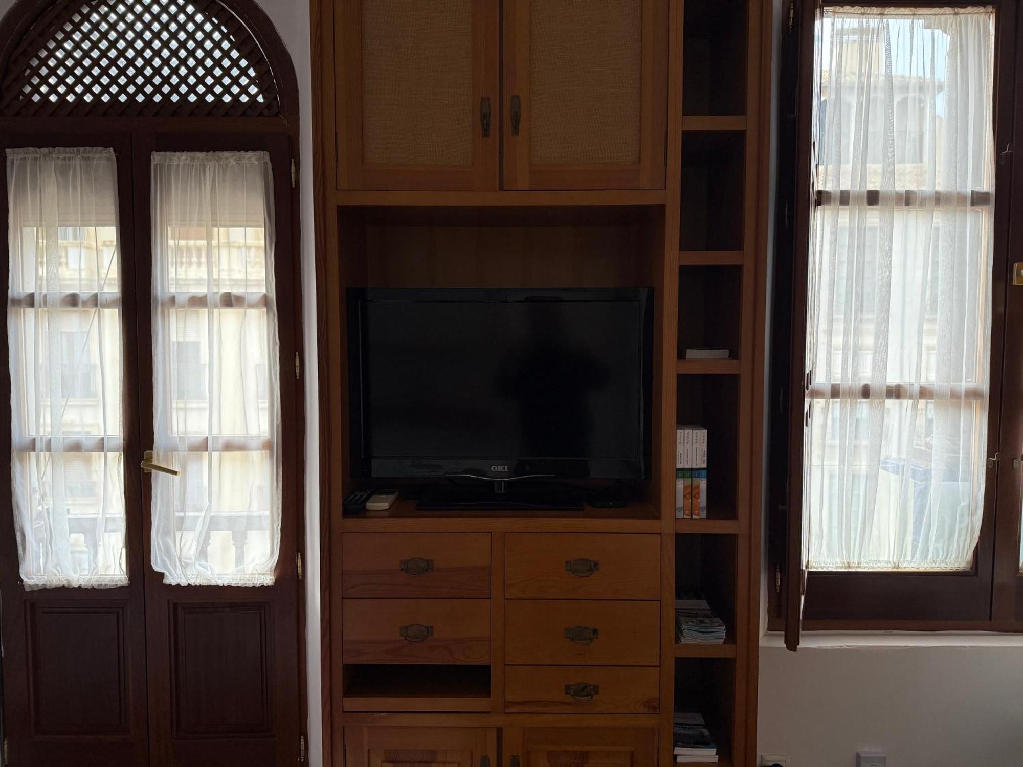 Cozy Studio 6 Min To Alhambra-2 Min To Cathedral Walking กรานาดา ภายนอก รูปภาพ